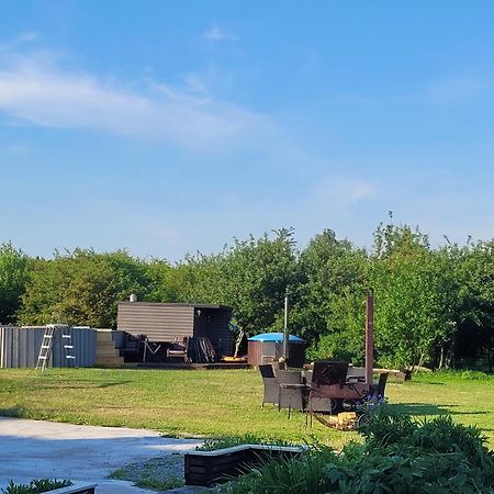 Apartamentai Su Dziakuzi Klaipėda Buitenkant foto