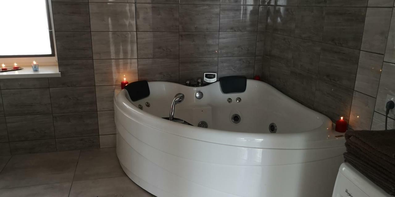 Apartamentai Su Dziakuzi Klaipėda Buitenkant foto